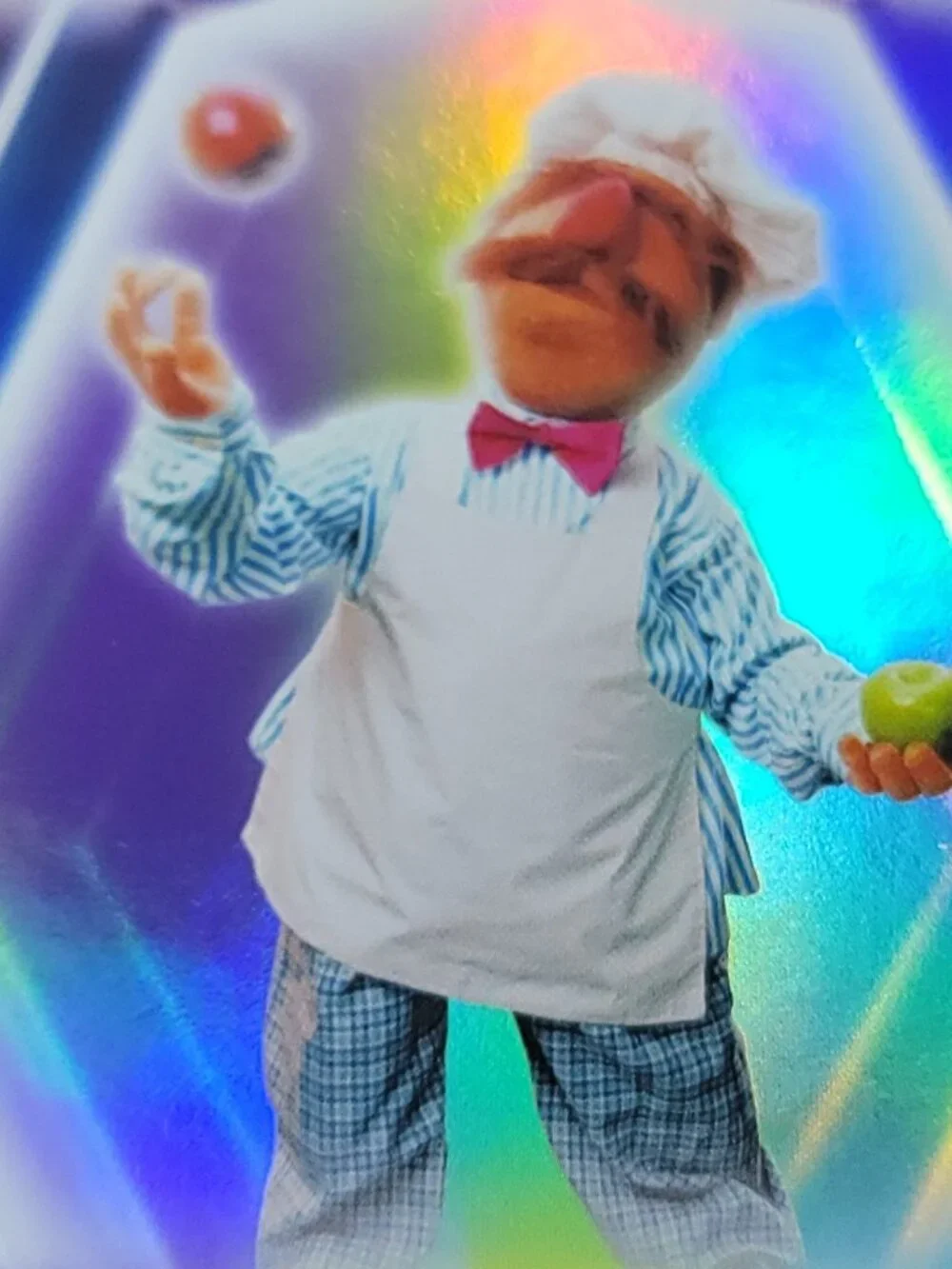 Swedish Chef  Topps 2026 Disney Neon Holo Parallel Refractor Limited 83/99 - Picture 2 of 4